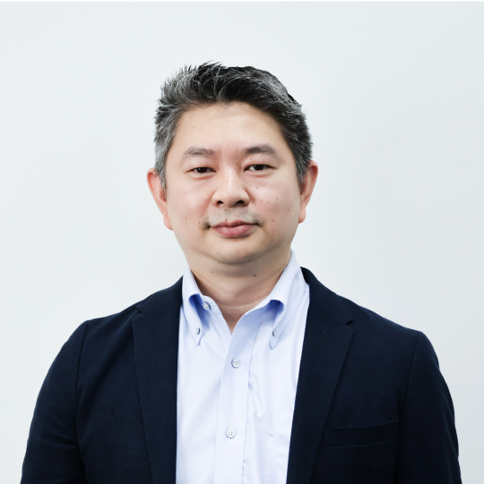 林 忠正